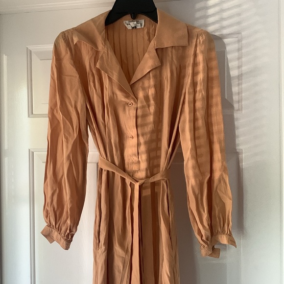 Soo Yung Lee For U.M.I. Collections Vintage Silk Dress - Picture 6 of 16